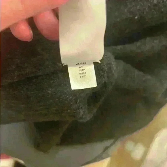 The Loft Crewneck Pullon Sweater Size Large - Picture 5 of 5